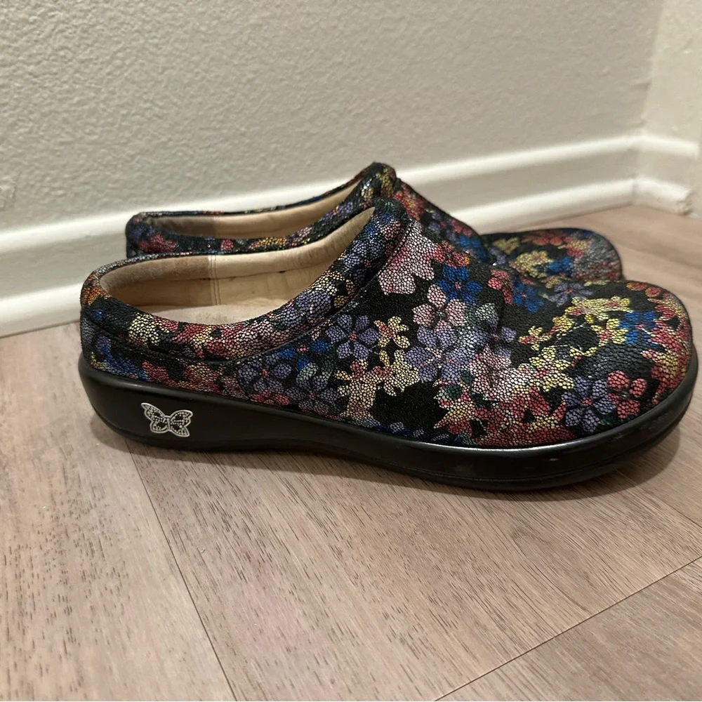 Alegria Women's Floral Clogs - Black Multi - Picture 3 of 8
